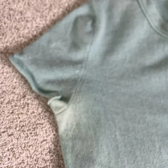 J. Crew Mint Green Cashmere Short Sleeve Tee S - Picture 7 of 10